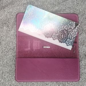 Chic Sparrow Hobonichi Weeks Cover purple and Hobonichi Techo Weeks planner.